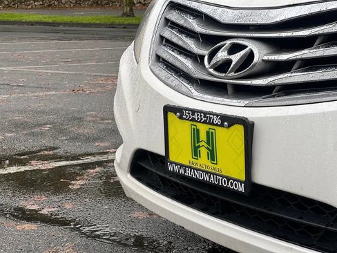 Used 2012 Hyundai Azera w/ Technology Pkg image 20