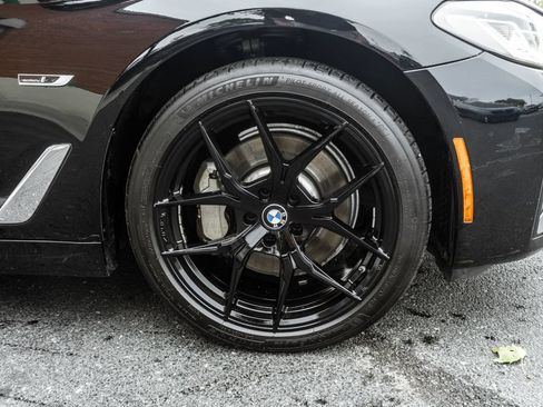 Used 2023 BMW 530e RWD image 5