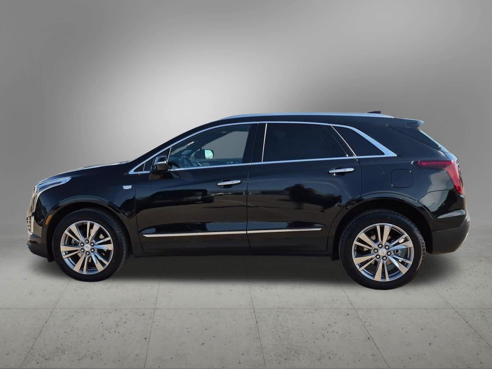 Used 2024 Cadillac XT5 Premium Luxury w/ LPO, Floor Liner Package AWD/4WD image 3