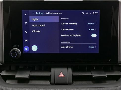 Used 2023 Toyota RAV4 SE image 29