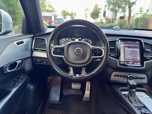 Used 2016 Volvo XC90 T6 R-Design w/ Vision Package image 31