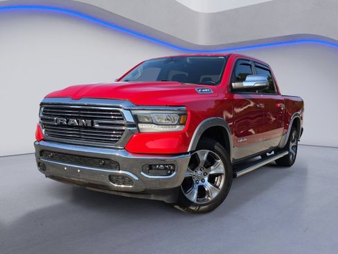 Used 2021 RAM 1500 Laramie AWD/4WD image 2