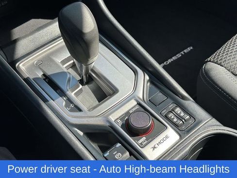 Used 2023 Subaru Forester Premium image 9