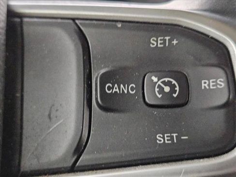 Used 2020 RAM 1500 Big Horn AWD/4WD image 20