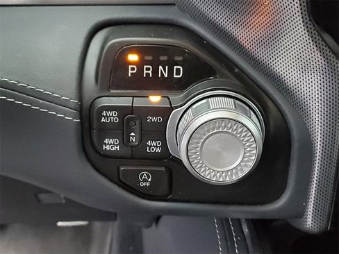 Used 2023 RAM 1500 Limited image 32