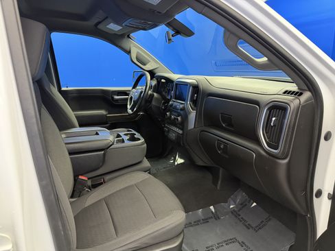 Used 2021 Chevrolet Silverado 1500 LT AWD/4WD image 27