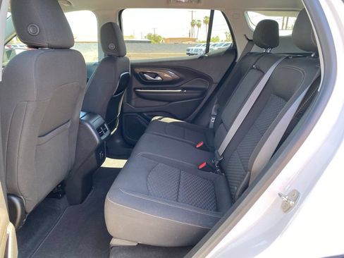 Used 2021 GMC Terrain SLE w/ Driver Convenience Package FWD image 26