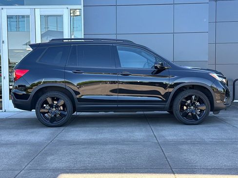 Used 2021 Honda Passport Elite image 2