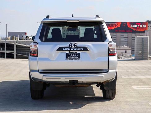 Used 2024 Toyota 4Runner TRD Off-Road image 5