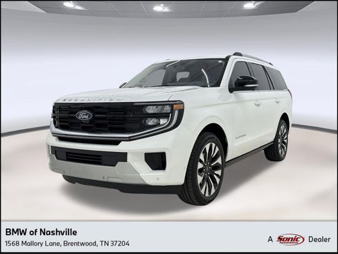 Used 2025 Ford Expedition Platinum w/ Driver's Package AWD/4WD image 1
