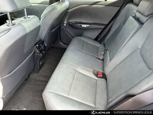 Used 2023 Lexus RZ 450e Premium w/ Technology Package image 15
