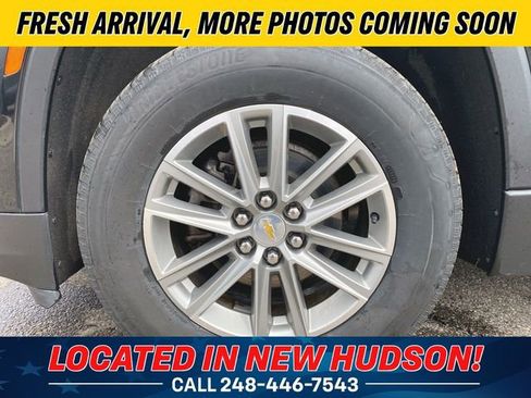 Used 2023 Chevrolet Traverse LT image 13