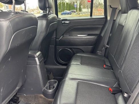 Used 2014 Jeep Compass Latitude image 13
