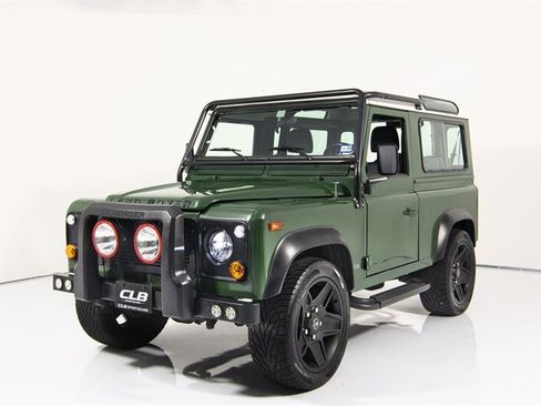 Used 1997 Land Rover Defender 90 AWD/4WD image 4