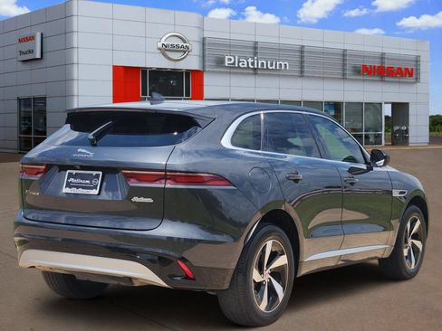 Used 2023 Jaguar F-PACE S AWD/4WD image 4