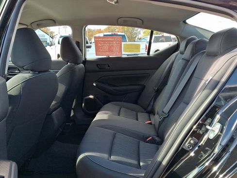 Certified 2025 Nissan Altima 2.5 S image 10