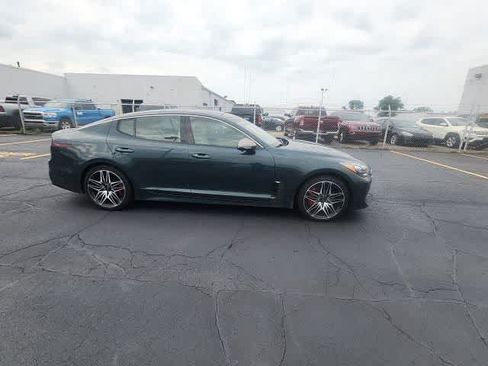 Used 2022 Kia Stinger GT2 AWD/4WD image 9