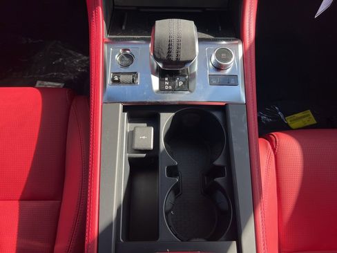 New 2025 Jaguar F-PACE R-Dynamic S image 23