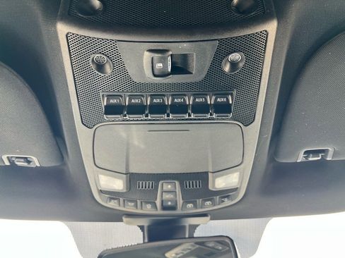 Used 2018 Ford F250 Platinum w/ Platinum Ultimate Package image 16