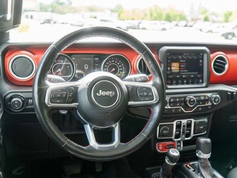 Used 2021 Jeep Gladiator Rubicon w/ Dual Top Group AWD/4WD image 13