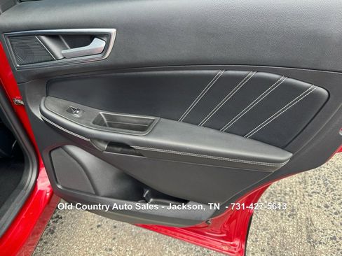 Used 2021 Ford Edge ST w/ Equipment Group 401A AWD/4WD image 13