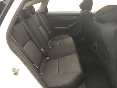Used 2018 Honda Accord LX image 19