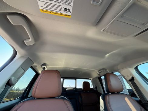 Used 2024 Ford Maverick Lariat image 28