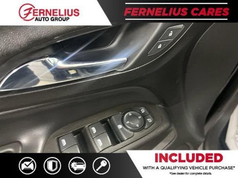 Used 2021 Chevrolet Equinox LT AWD/4WD image 34