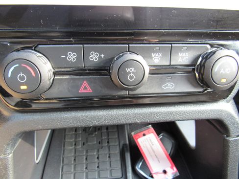 Used 2024 Ford Ranger Lariat w/ Advanced Towing Package image 22