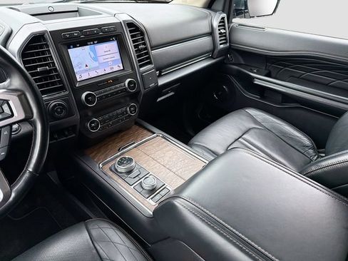 Used 2019 Ford Expedition Platinum AWD/4WD image 24