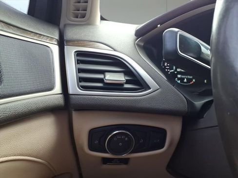 Used 2017 Lincoln MKZ Select w/ Select Plus Package image 14