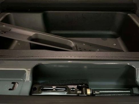 Used 2024 Jeep Wrangler Unlimited image 85