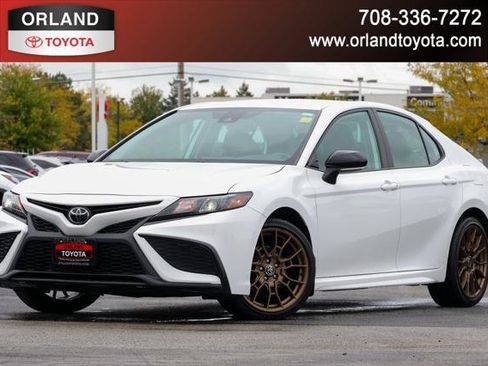 Certified 2023 Toyota Camry SE w/ Convenience Package image 1