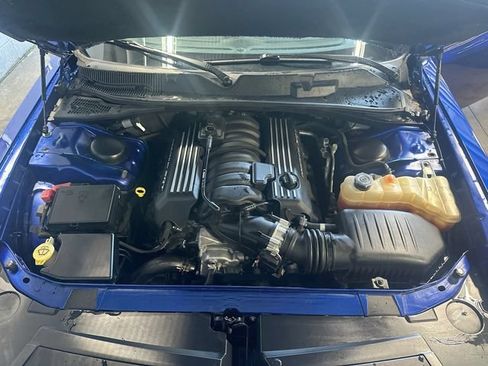 Used 2022 Dodge Challenger R/T Scat Pack w/ Scat Pack Stripe RWD image 31