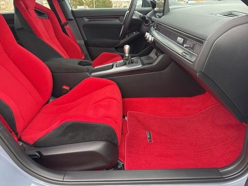 Used 2025 Honda Civic Type R image 17