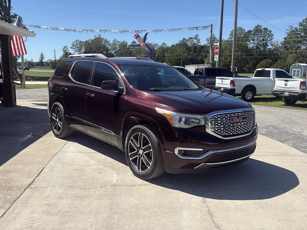 Used 2017 GMC Acadia Denali FWD image 3