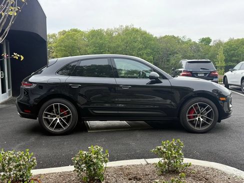 Used 2023 Porsche Macan S AWD/4WD image 9