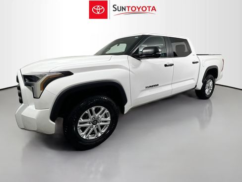 Used 2025 Toyota Tundra SR5 image 9