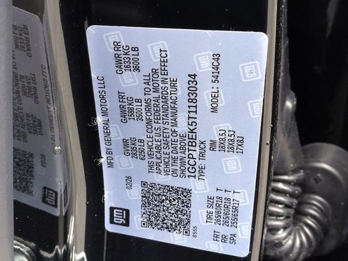 New 2026 Chevrolet Colorado W/T image 28