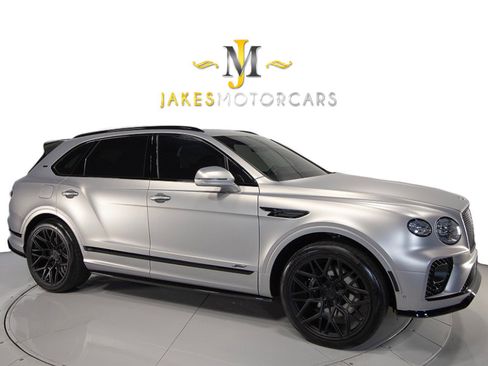 Used 2023 Bentley Bentayga Speed image 26