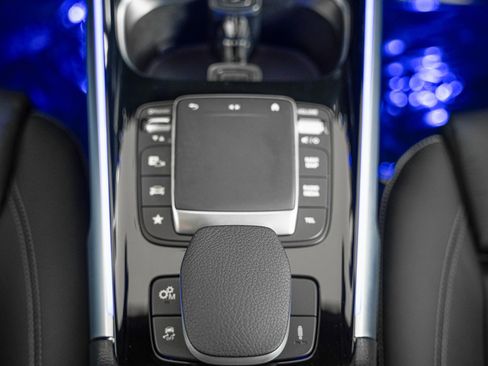 Certified 2023 Mercedes-Benz GLB 35 AMG 4MATIC image 19