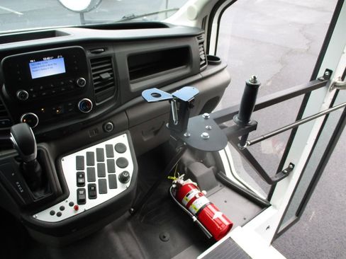 Used 2023 Ford Transit 250 image 8