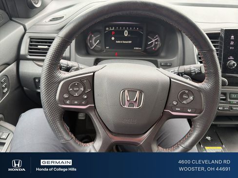 Certified 2024 Honda Passport TrailSport image 18