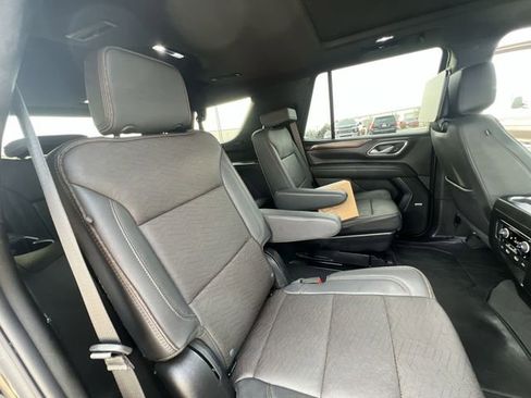 Certified 2024 Chevrolet Tahoe High Country w/ Advanced Technology Package image 33