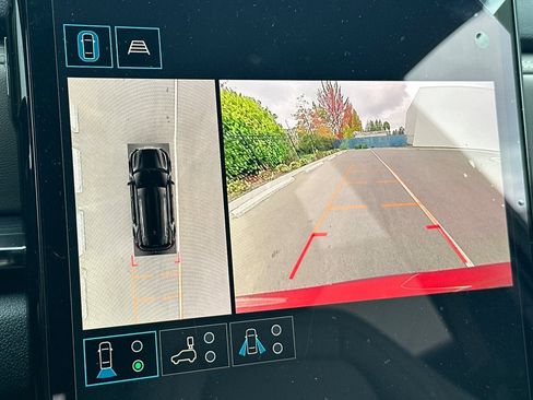 New 2026 GMC Terrain Elevation w/ Elevation Premium Package image 17