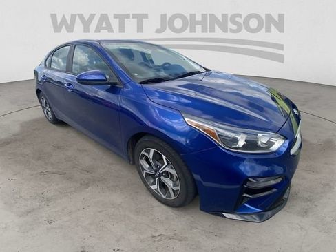 Used 2021 Kia Forte LXS FWD image 12