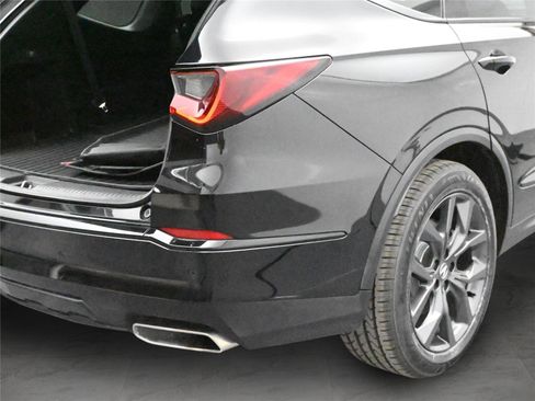 Certified 2023 Acura MDX A-Spec image 11