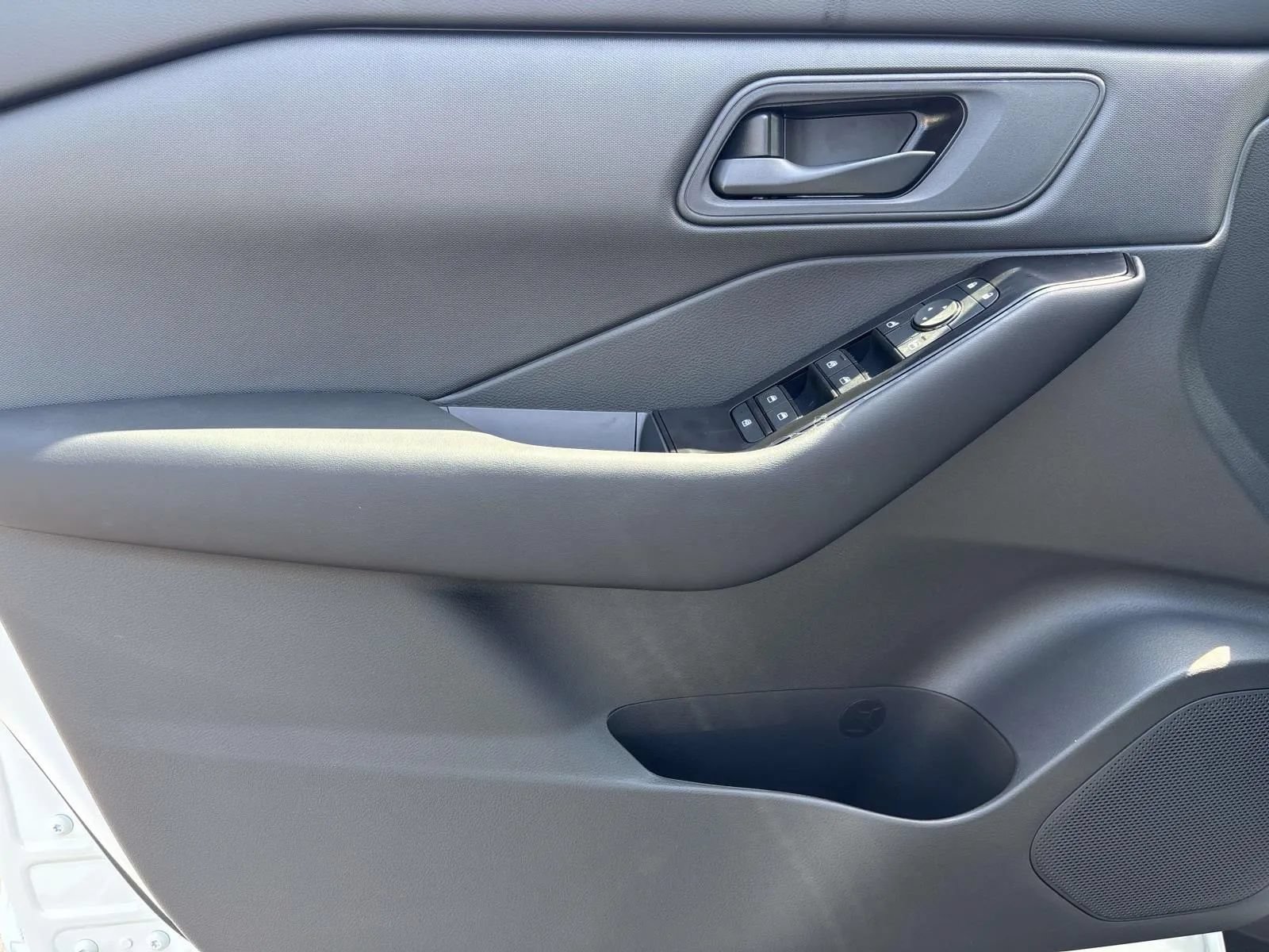 New 2026 Nissan Rogue S FWD image 19