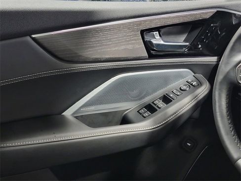 Certified 2025 Acura MDX w/ Advance Package image 21