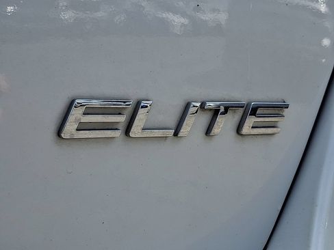 Used 2022 Honda Odyssey Elite image 37